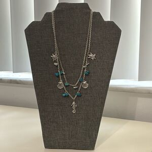 Shell necklace with turquoise